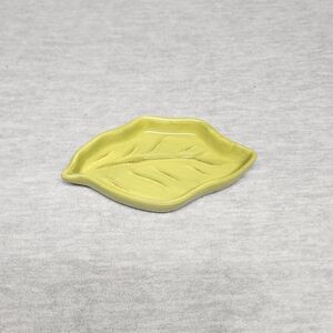 Tastefully Simple Spoon Rest Green Leaf